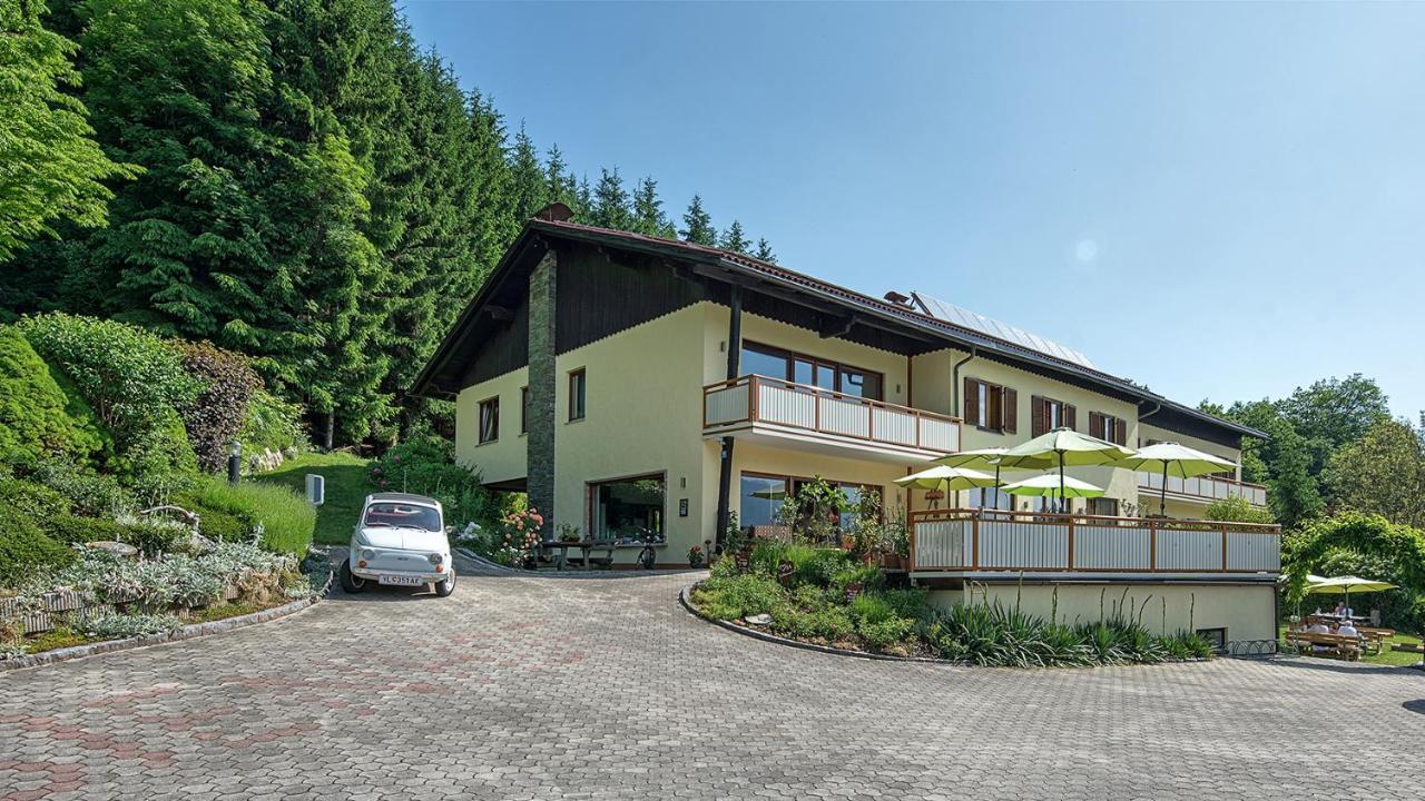 Theresienhof Petschnitzen Exterior photo